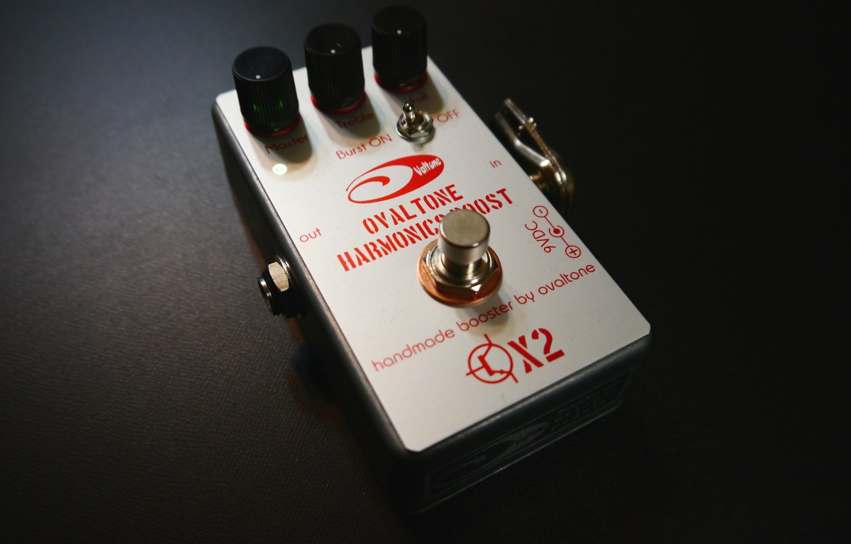 OVALTONE HARMONICS BOOST – Ovaltone -handmade effect pedals-