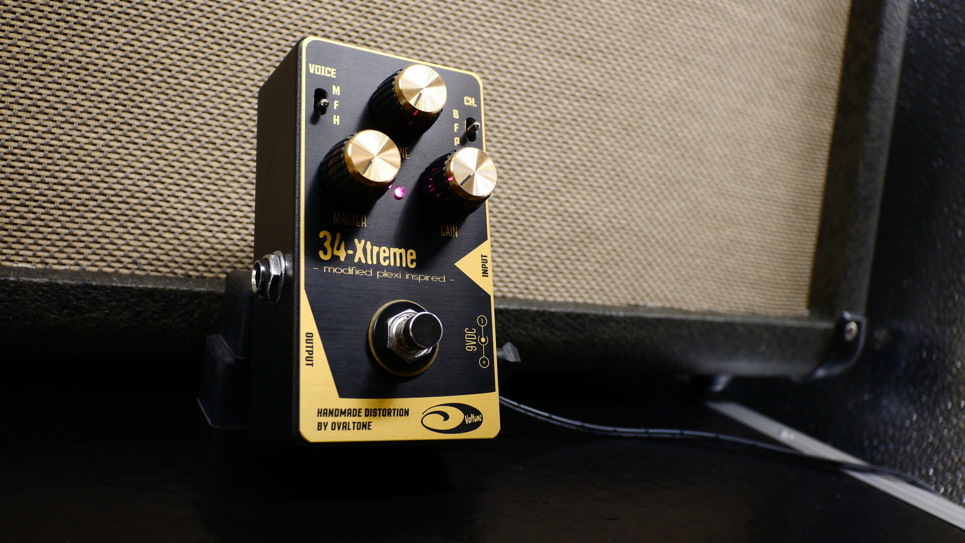 34-Xtreme - Ovaltone -handmade effect pedals-